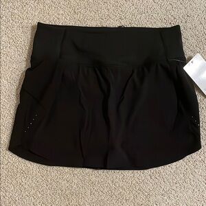 Athleta Black Run With It Skort 14”
